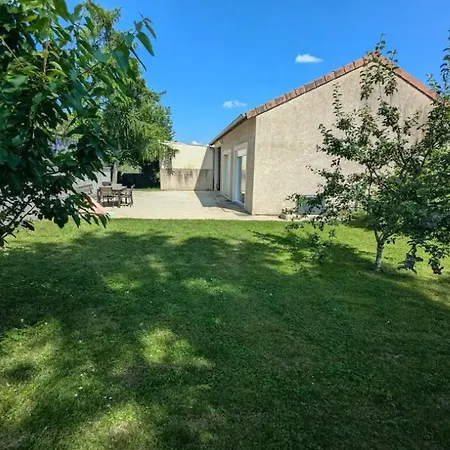 Holiday home Dependance Au Gout De *